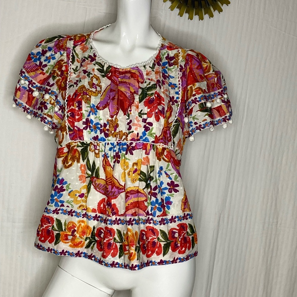 FARM Rio White Floral Embroidered Puff Sleeve Top with Multicolor Blooms